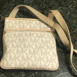 Michael Kors Crossbody